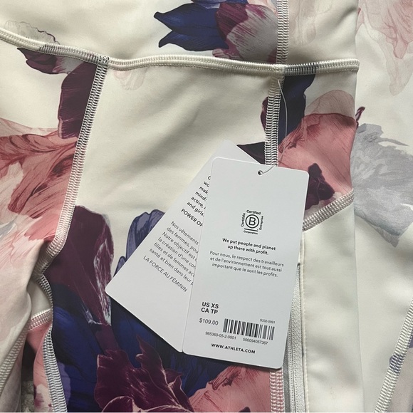 NWT Athleta Rainier printed tight floral night bloom white - Picture 5 of 5